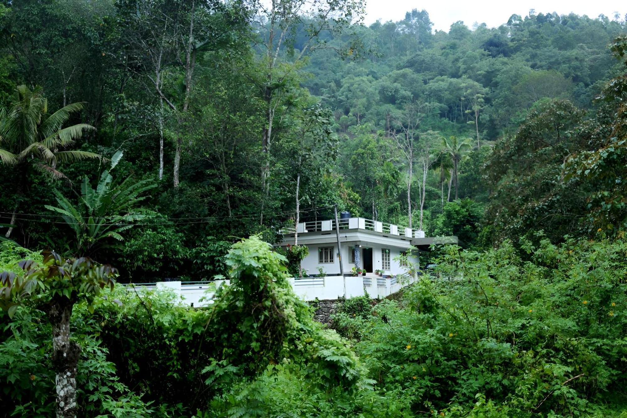 Morning Hills Villa Munnar Bagian luar foto